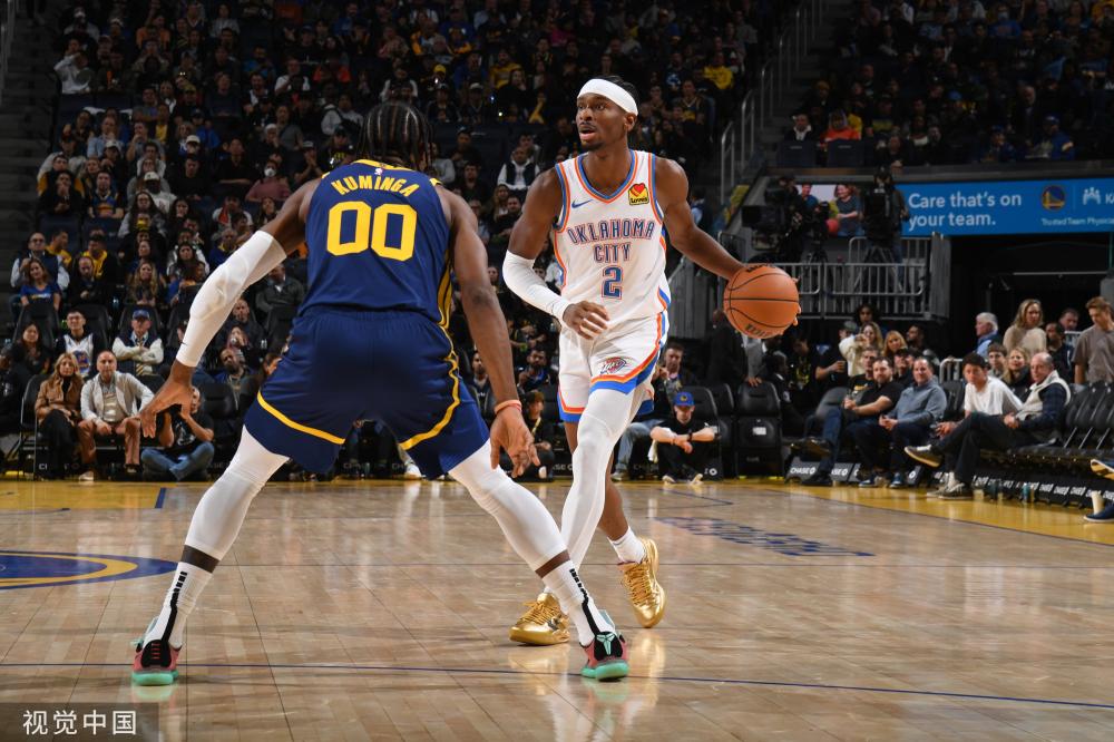 球和后排进 球和后排进