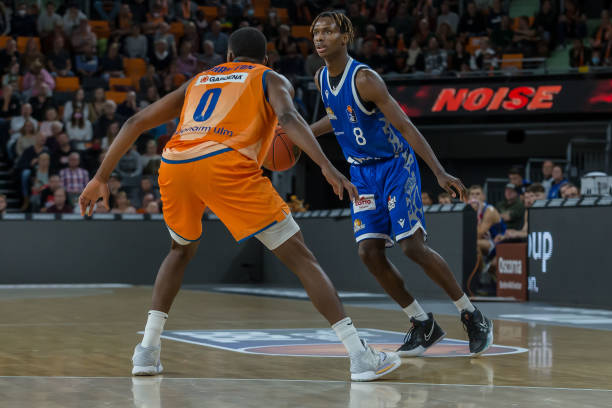 往往会倾向 往往会倾向