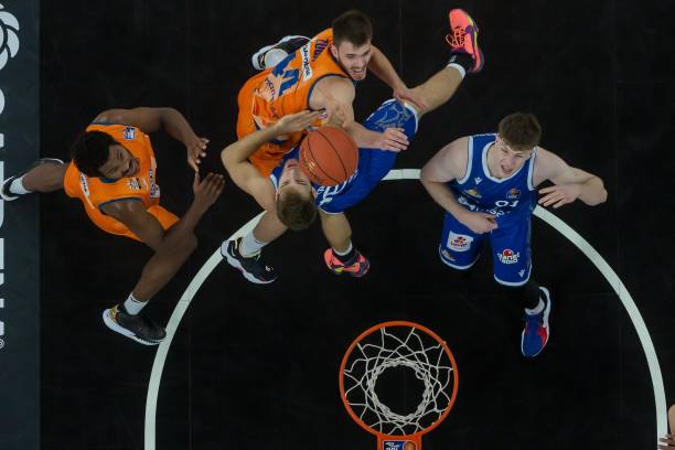 业生涯迈上 业生涯迈上