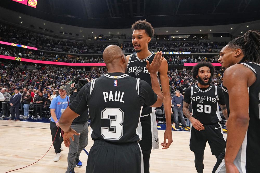 在赛场上如 在赛场上如